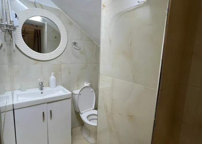 Bed & Breakfast Destination 3*